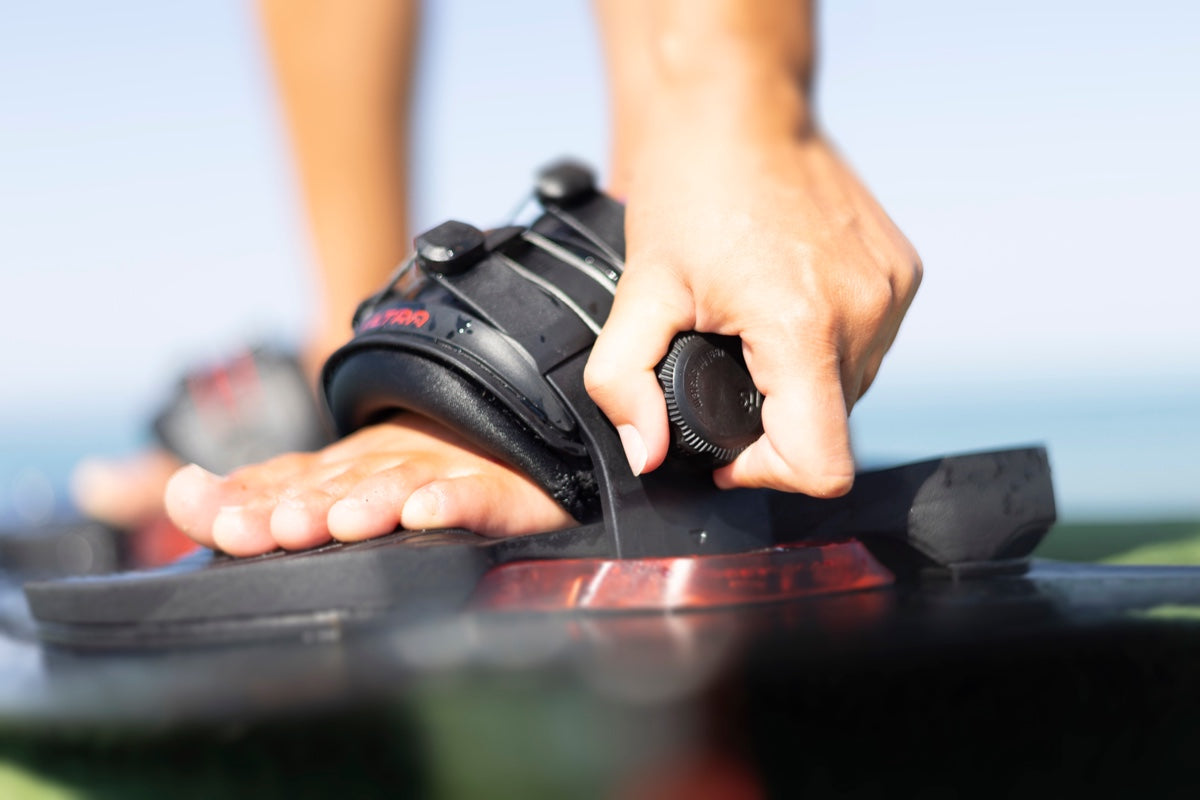 CARVED Ultra 3 Twintip Kiteboard Pads and Straps