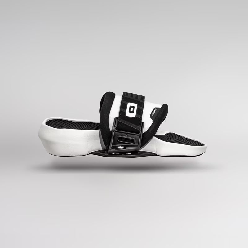 CORE Union Comfort 2 Twintip Kiteboard pads and straps